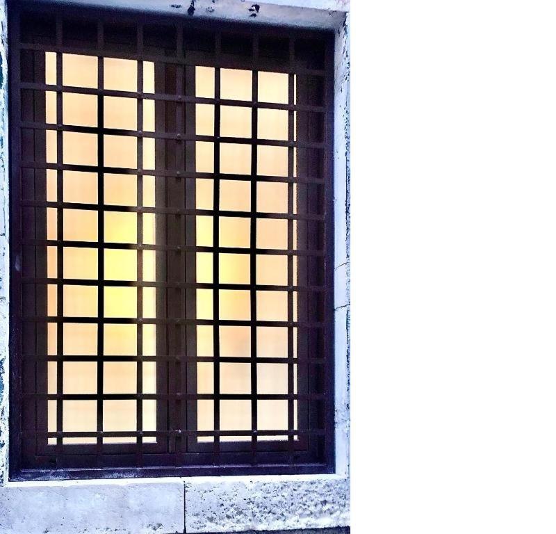 Al Vecchio Arco A Bari Vecchia Apartment Luaran gambar
